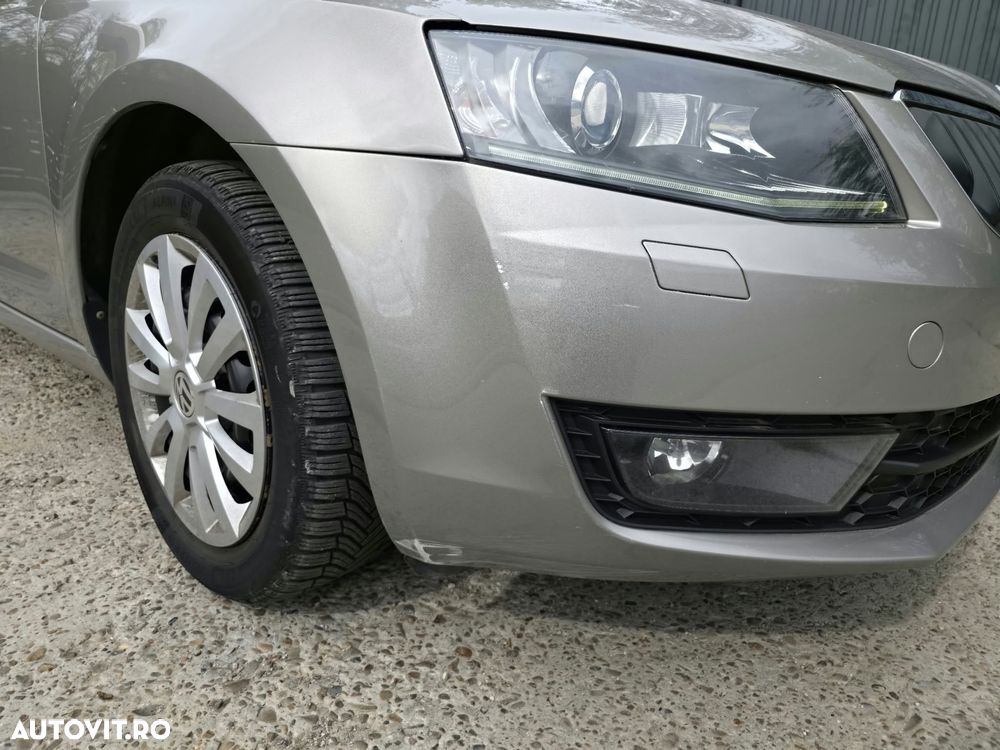 Skoda Octavia 1.8 TSI ELEGANCE - 12