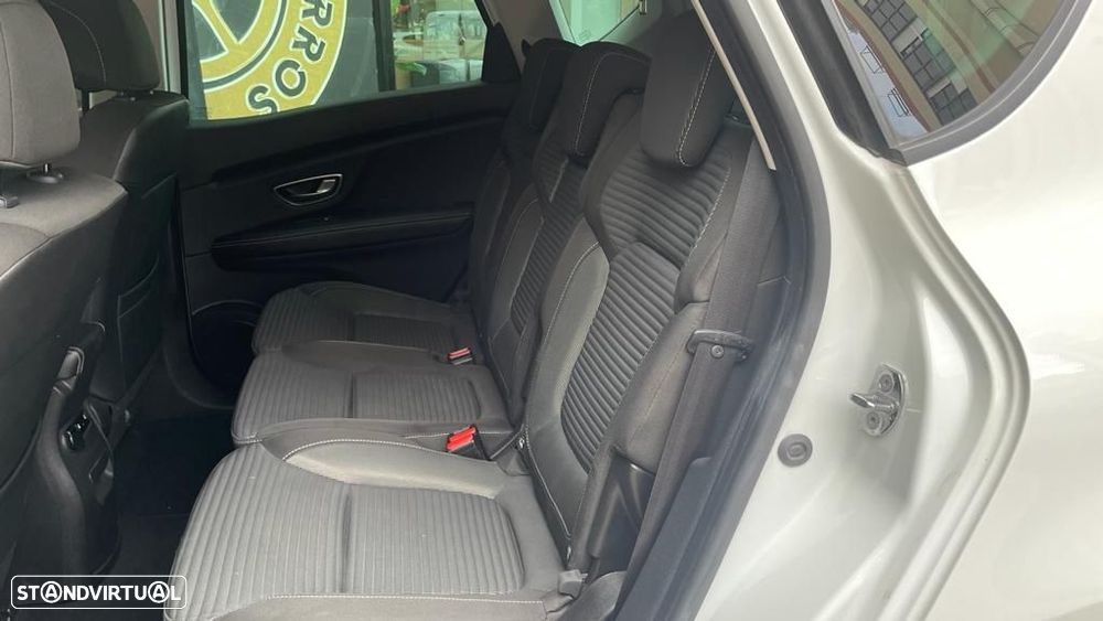 Renault Scénic BLUE dCi 120 LIMITED - 14