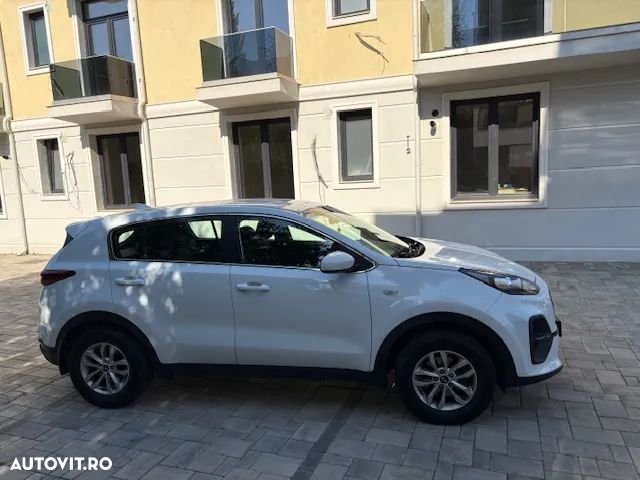 Kia Sportage 1.6 GDI 6MT 4x2 Classic - 3