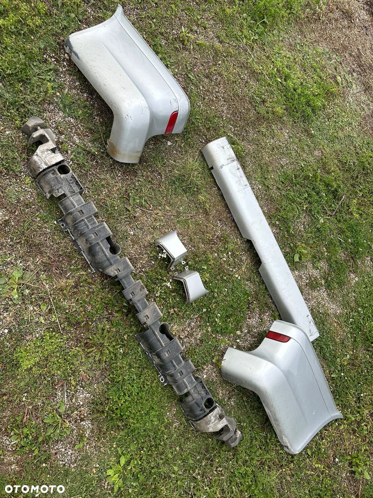 MERCEDES VITO VIANO 639 zderzak PDC boki  long narożnik  extra  absorber