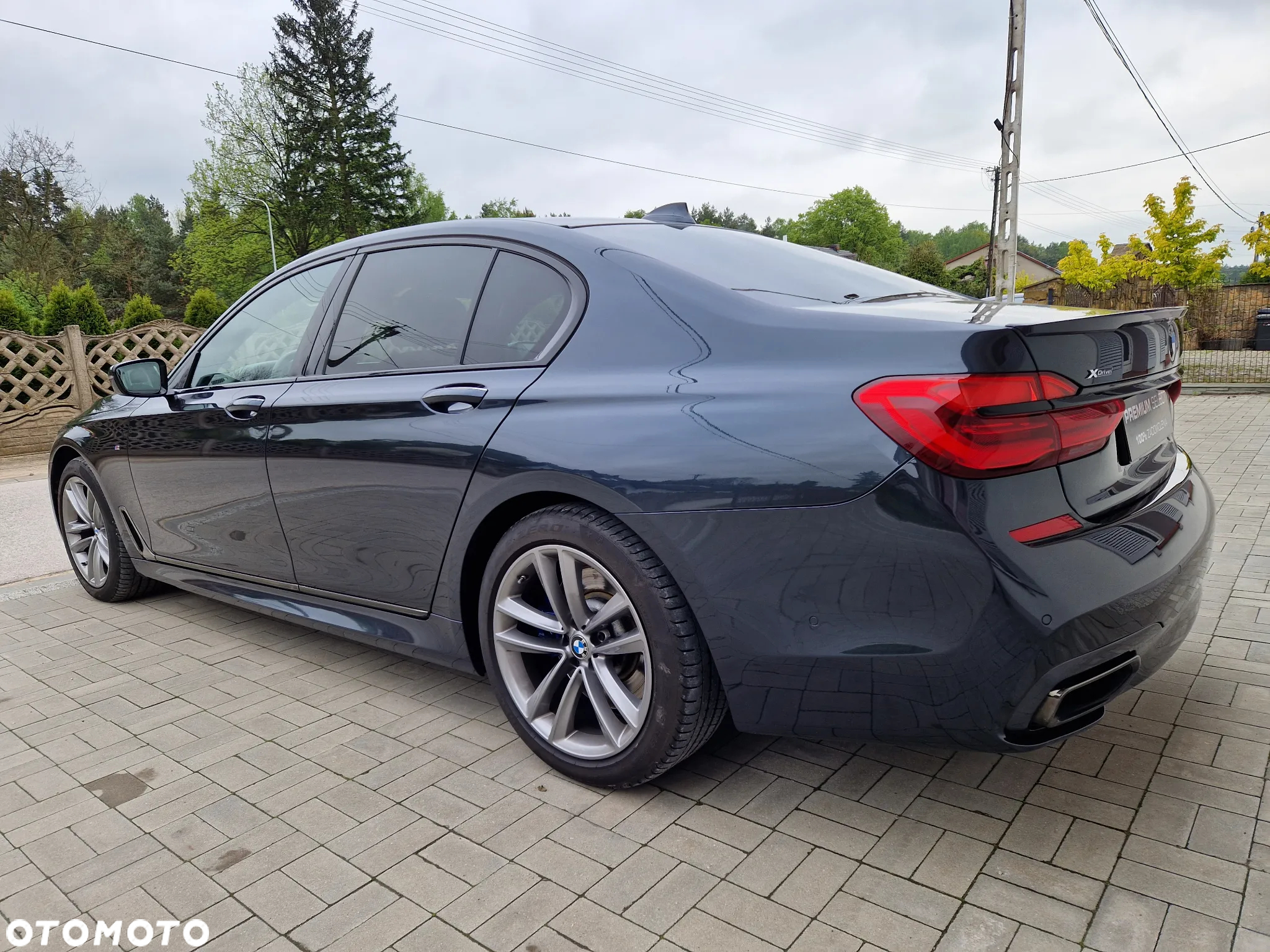 BMW Seria 7 - 8