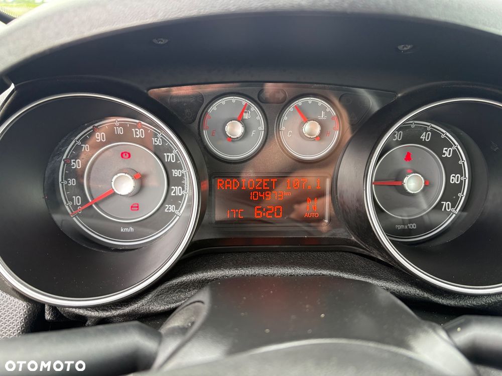Fiat Grande Punto 1.4 8V Dualogic Active - 33