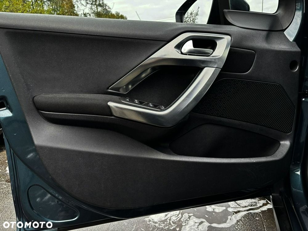 Peugeot 2008 1.2 Pure Tech Allure S&S - 5