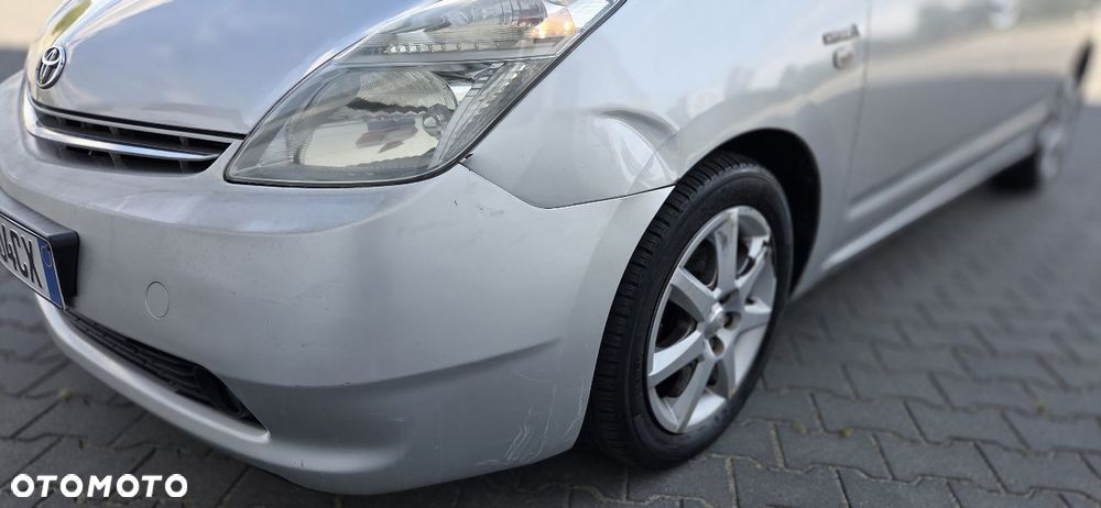 Toyota Prius 1.5 VVT-i Sol - 13