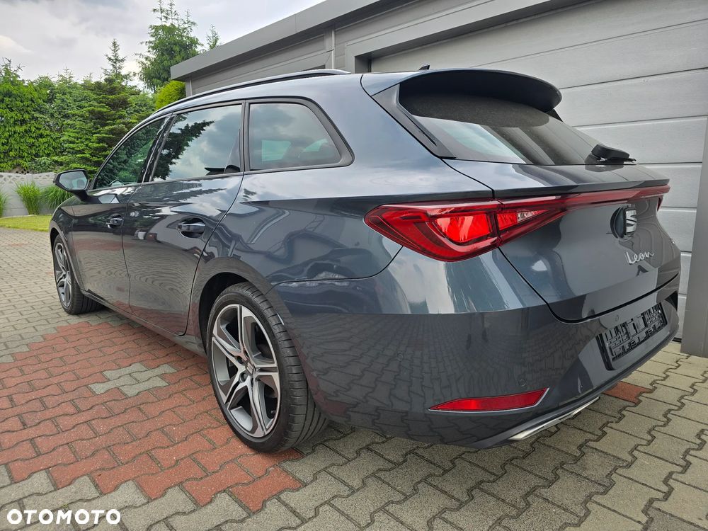 Seat Leon Sportstourer 2.0 TDI DSG FR - 3