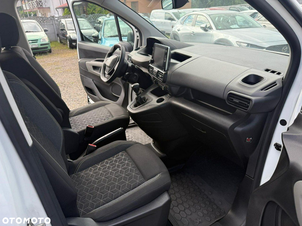 Peugeot Rifter - 27