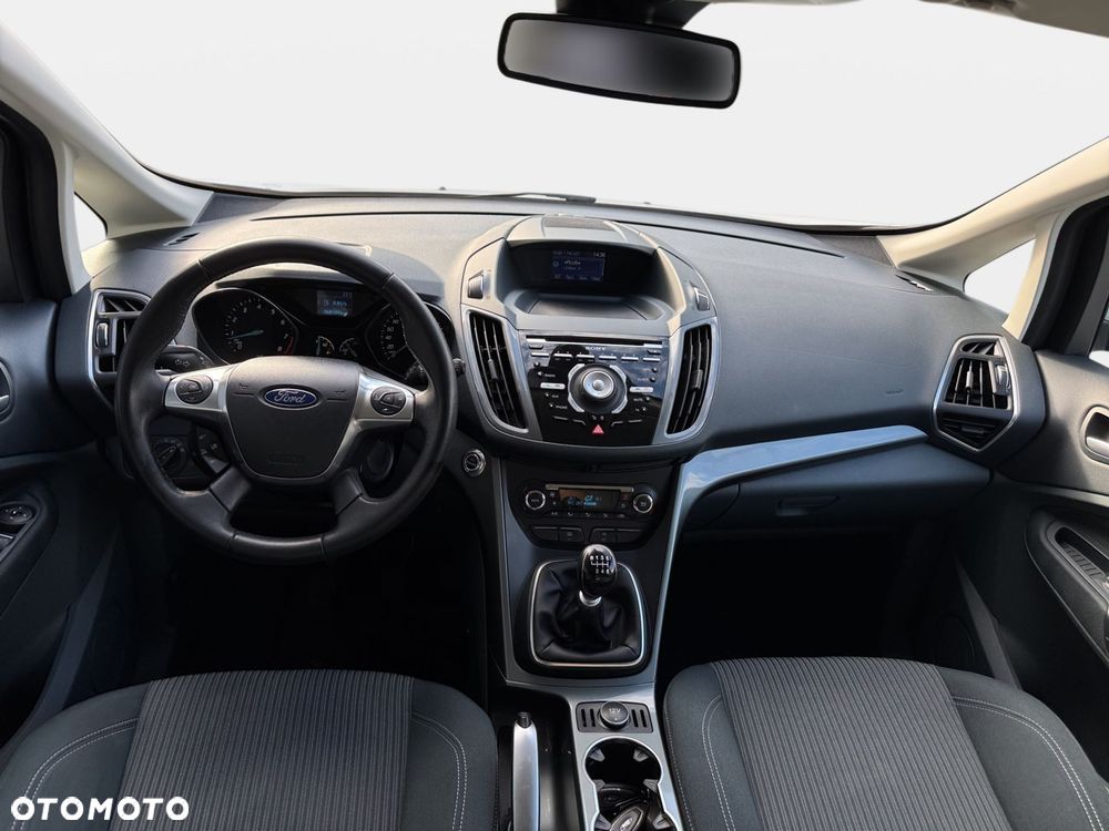 Ford C-MAX - 11