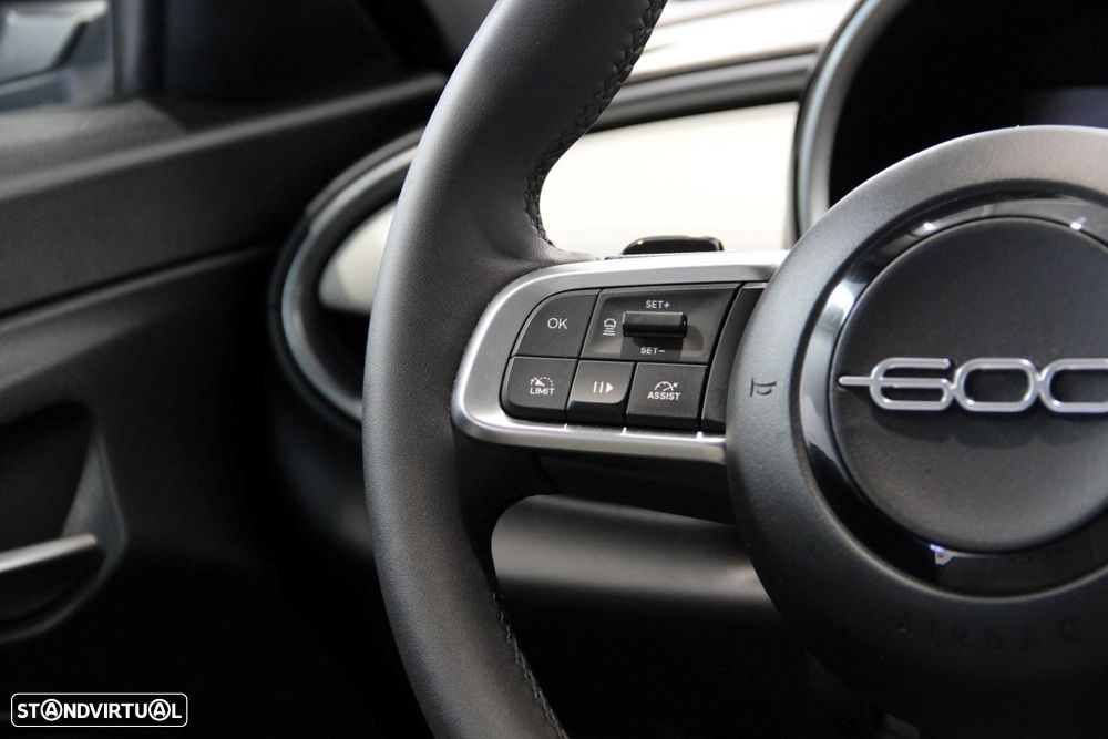 Fiat 600 1.2 Hybrid La Prima - 13