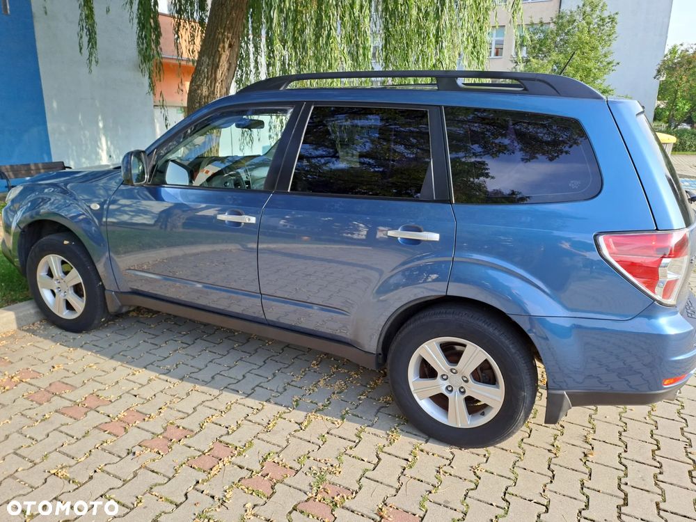 Subaru Forester 2.0X Automatik Exclusive - 24