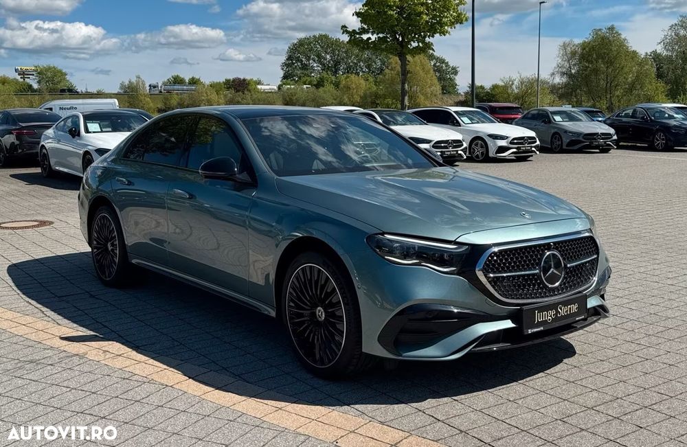 Mercedes-Benz E 300e 4Matic 9G-TRONIC AMG Line NIGHT Edition - 1