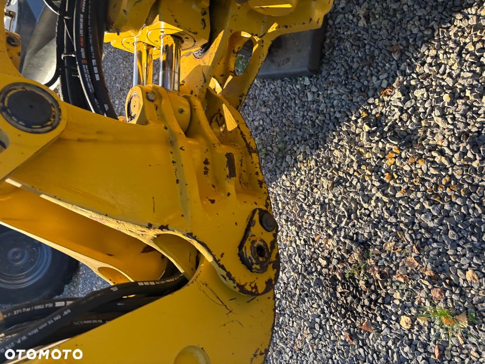 Komatsu WB93S-5EO 2016r 4x4x4 koparko ładowarka duże koła - 20