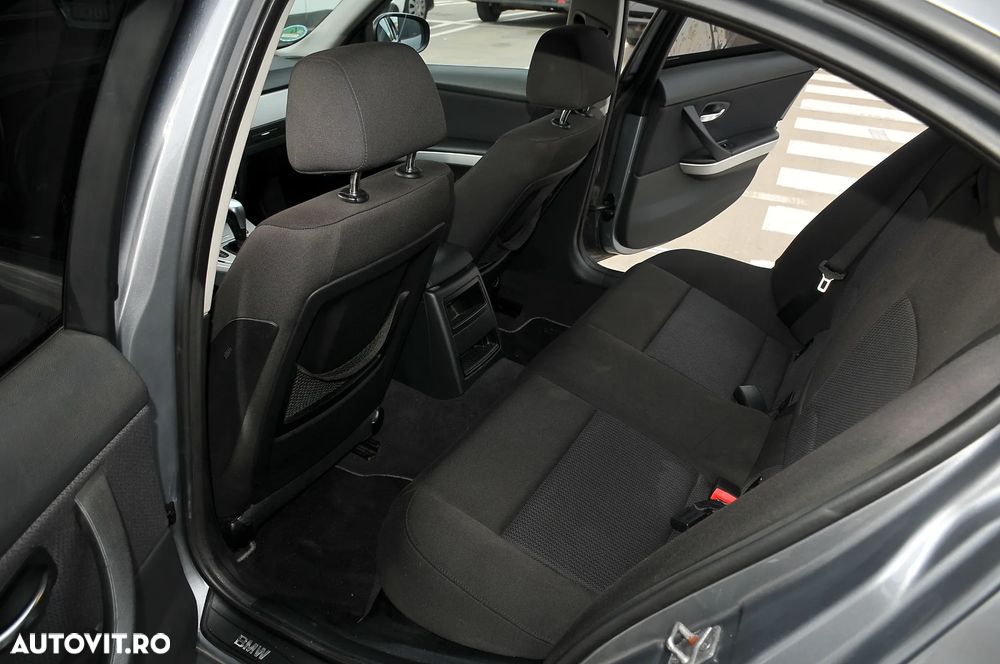 BMW Seria 3 320d DPF Aut. Edition Fleet - 7