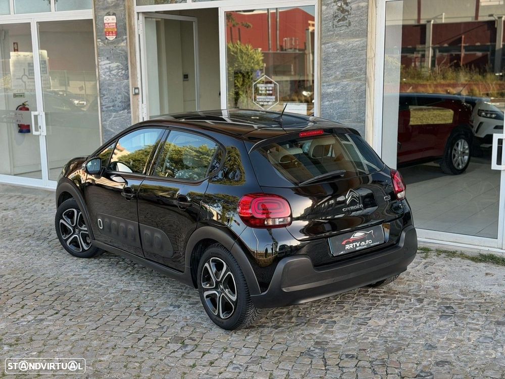 Citroën C3 1.2 PureTech Shine EAT6 - 3