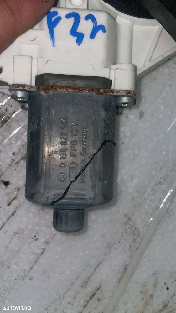 Macara cu motoras stanga fata BMW Seria 4 F32 70460310 0130822514 - 2