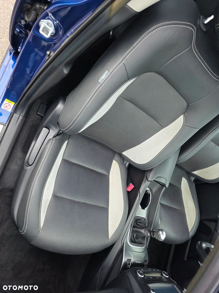 Toyota Avensis 2.0 D-4D PowerBoost Premium - 26