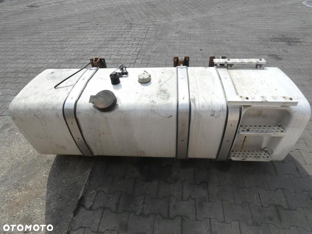Kompletny Zbiornik Bak Paliwa Z Mocowaniami 710L Man Tgx Tga Tgs - 3