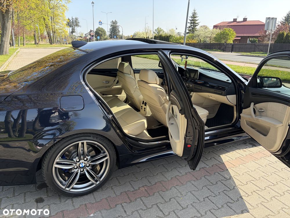 BMW Seria 5 530xi - 19