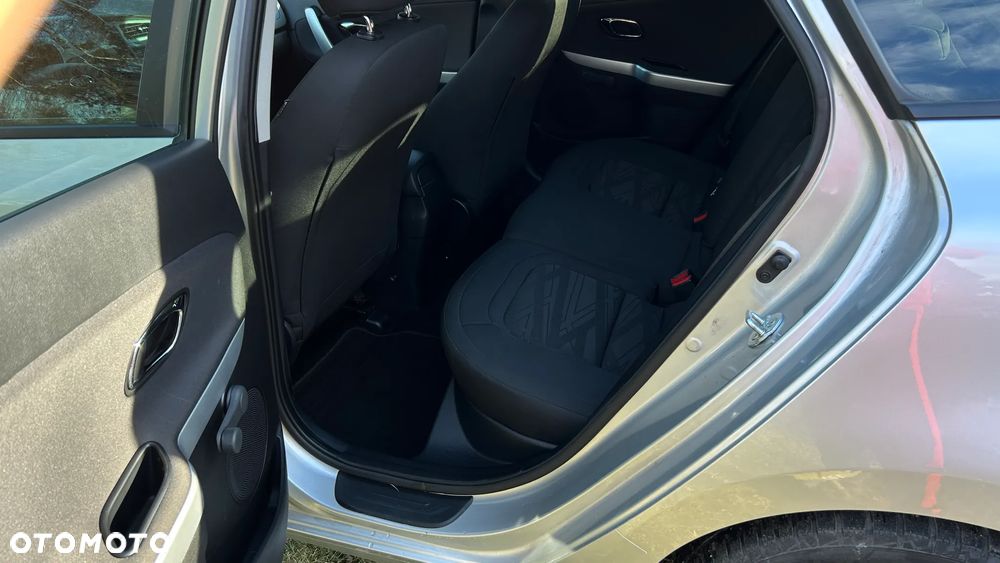 Kia Ceed 1.4 CRDi 90 Vision - 15