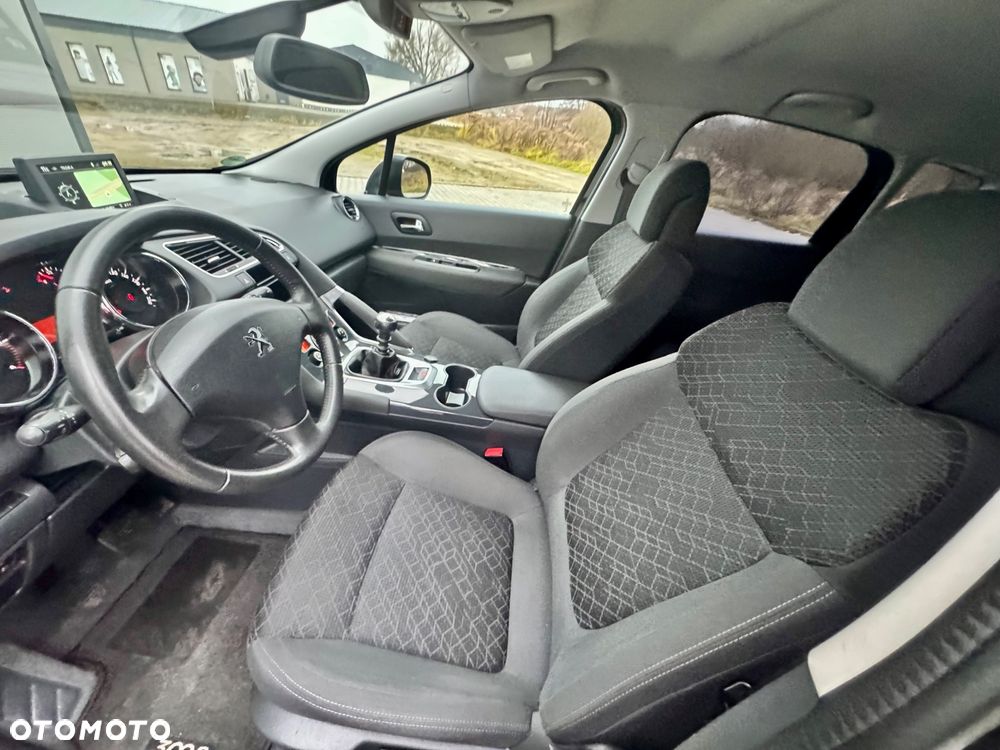 Peugeot 3008 1.6 BlueHDi Style S&S - 31