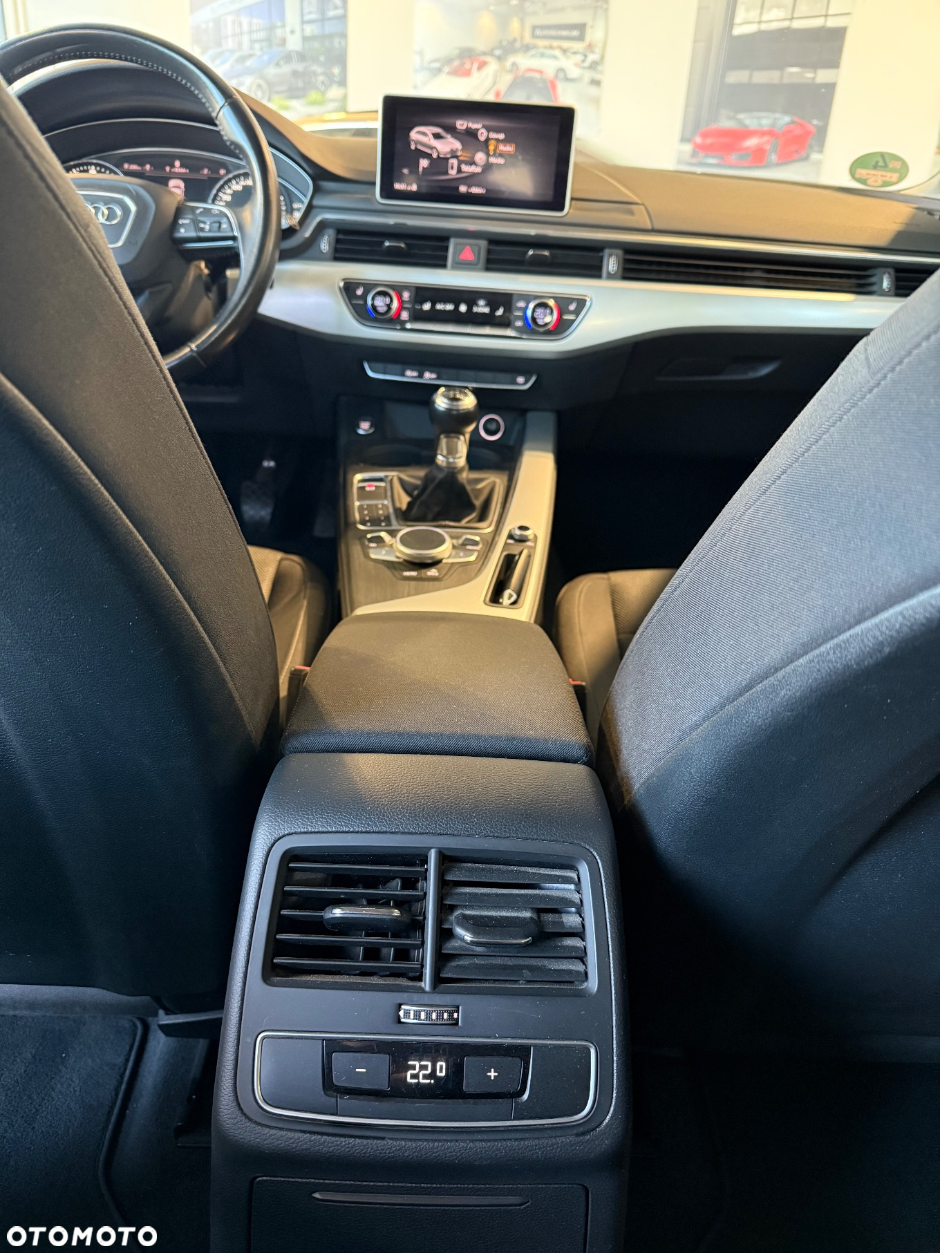 Audi A4 1.4 TFSI Design - 11