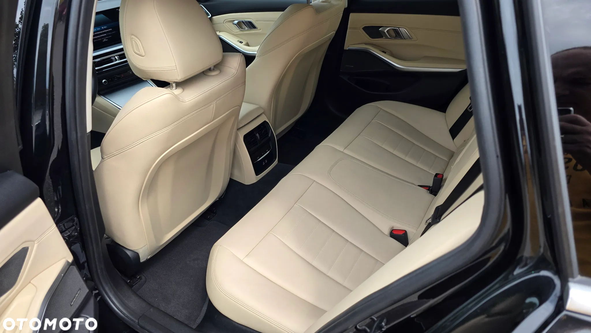 BMW Seria 3 330e Touring xDrive M Sport - 17