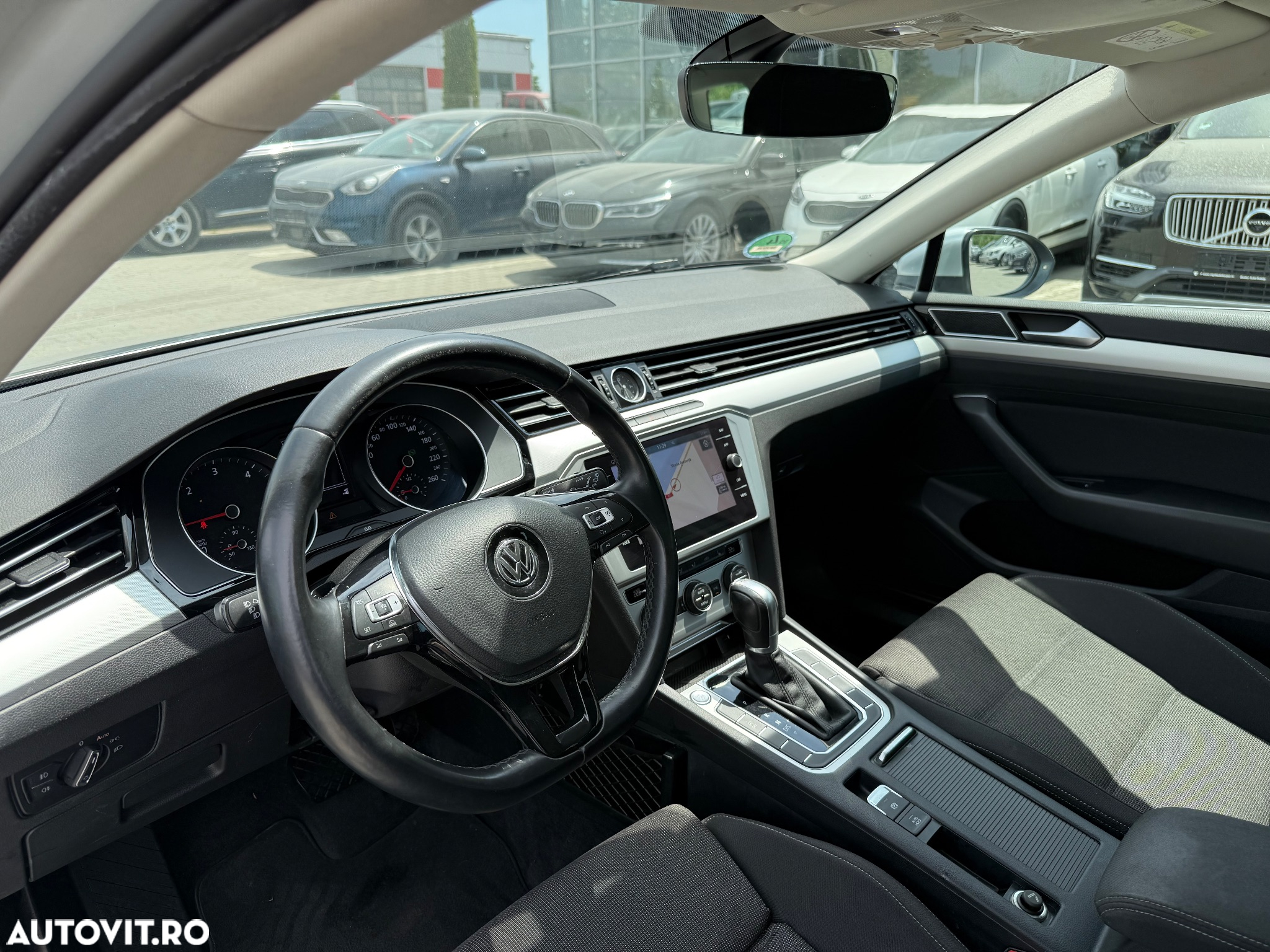 Volkswagen Passat Variant 2.0 TDI DSG Comfortline - 5