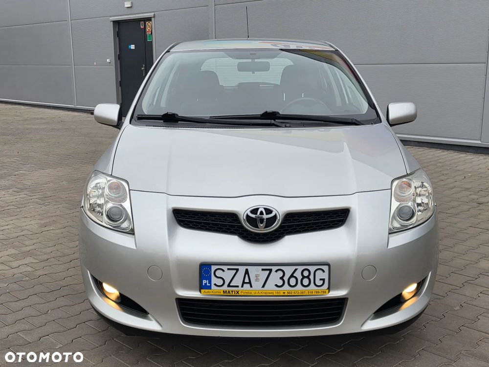 Toyota Auris 1.6 VVT-i Terra - 25