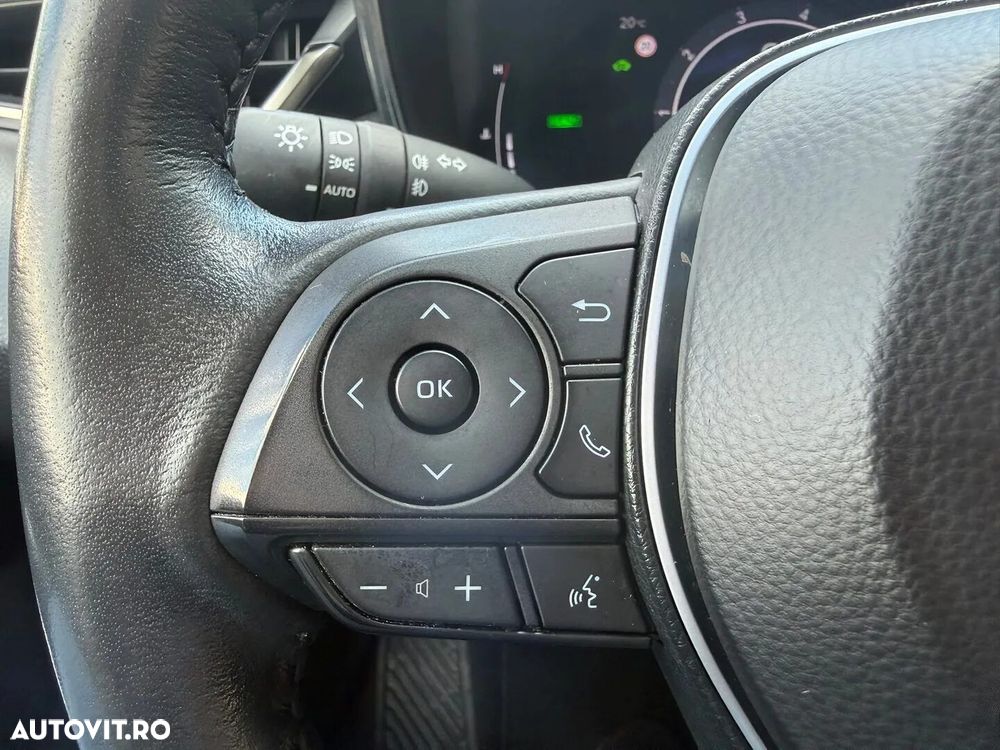 SUZUKI Swace 2023 — imagine 11
