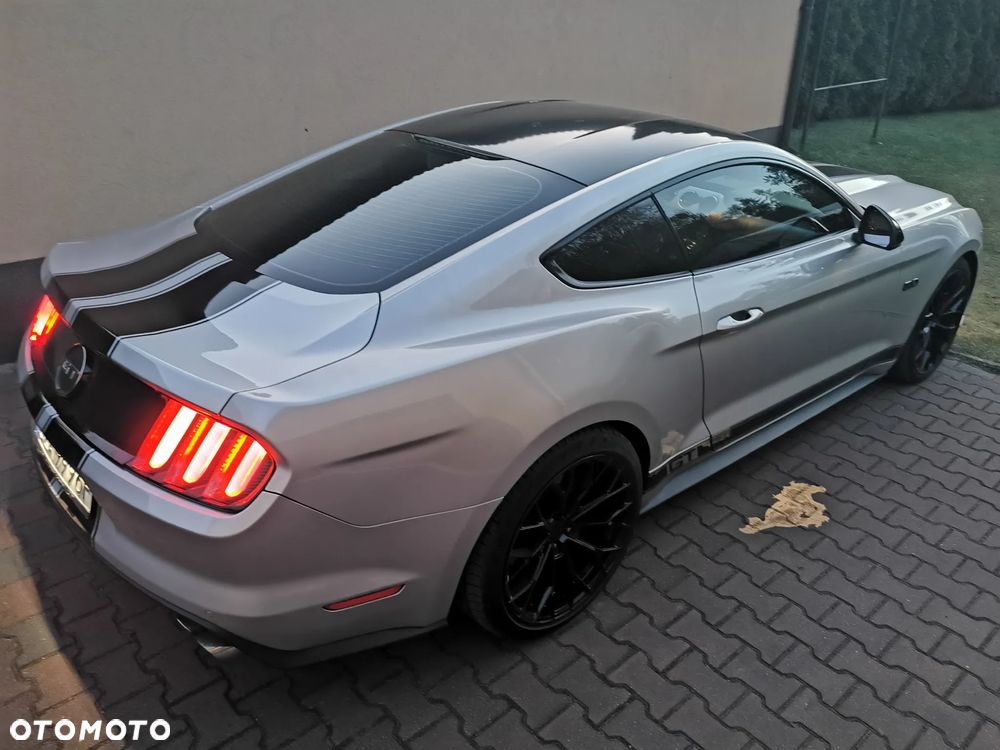 Ford Mustang - 18
