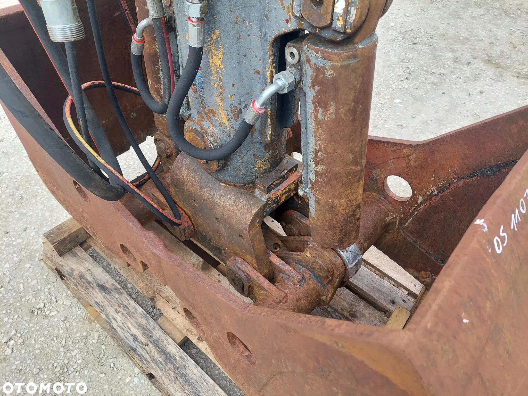 Łyżka chwytakowa, chwytak obrotowy rotor rotator koparki na szybkozłącze Nado SK 15 20 Komatsu PW PC 130 138 140 148 160 180 210 - 11