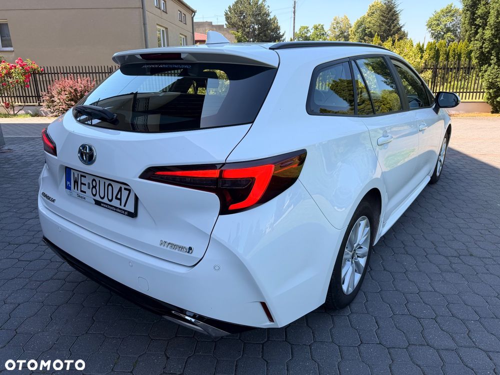 Toyota Corolla 1.8 Hybrid Comfort - 11