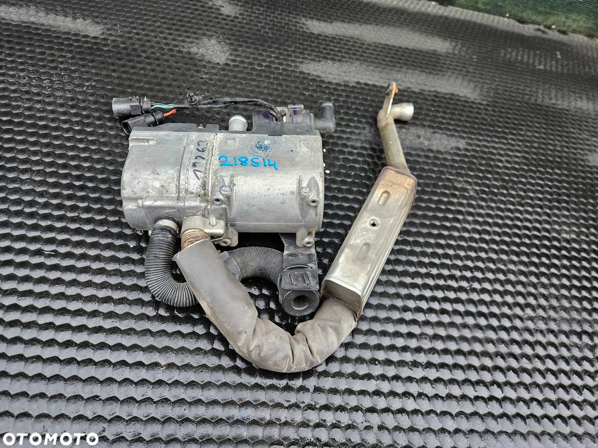 Ogrzewanie 8R0265105A 8K0265081K Postojowe Webasto Podgrzewacz Komplet Audi A4 B8 A5 - 2