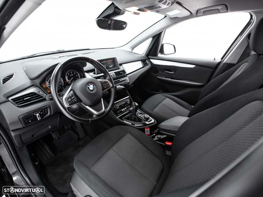 BMW 216 Active Tourer d - 8