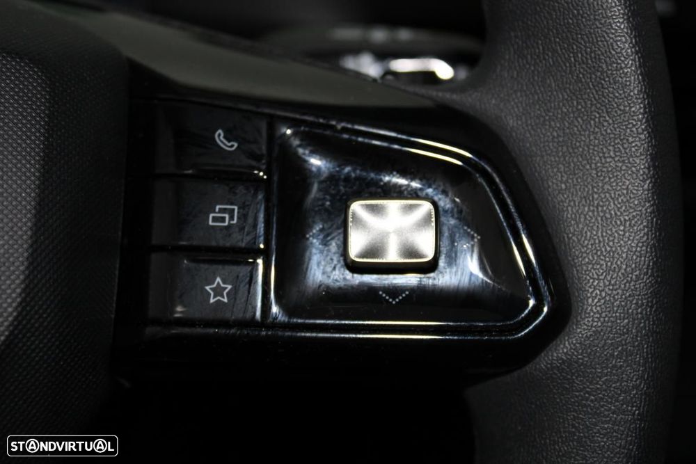 MG MG4 51 kWh Standard - 17