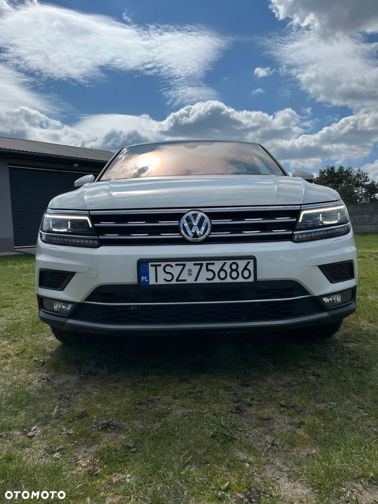 Volkswagen Tiguan 2.0 TDI SCR 4Motion (BlueMotion Techn.) DSG Highline - 2
