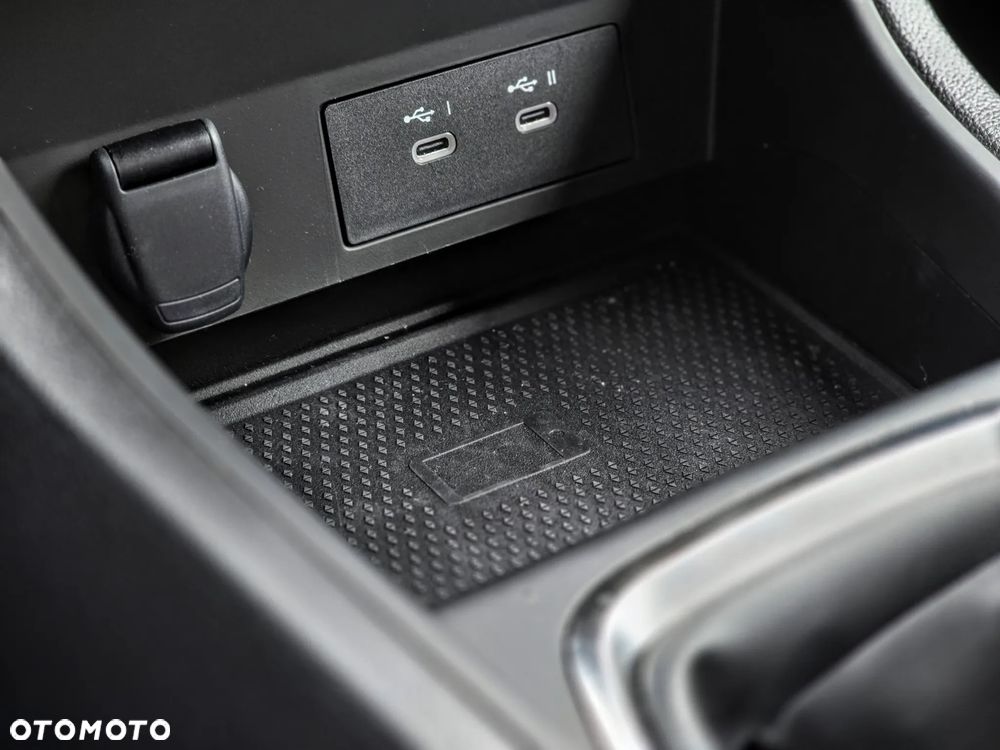 Renault Captur - 33