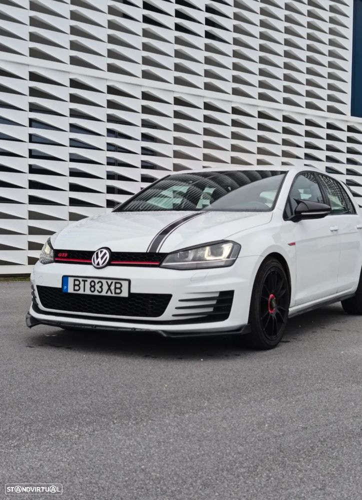 VW Golf 2.0 TDI GTD - 4