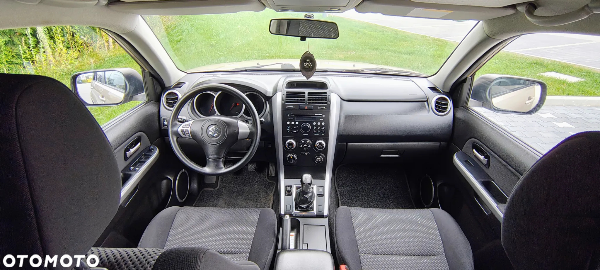 Suzuki Grand Vitara 2.0 Comfort + - 7