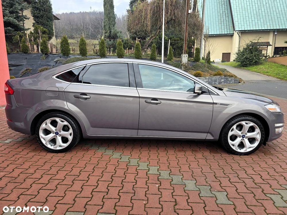 Ford Mondeo 2.0 T Titanium - 9