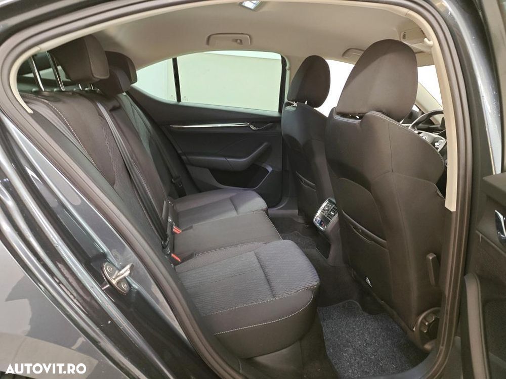 Skoda Octavia 1.0 TSI Style - 7