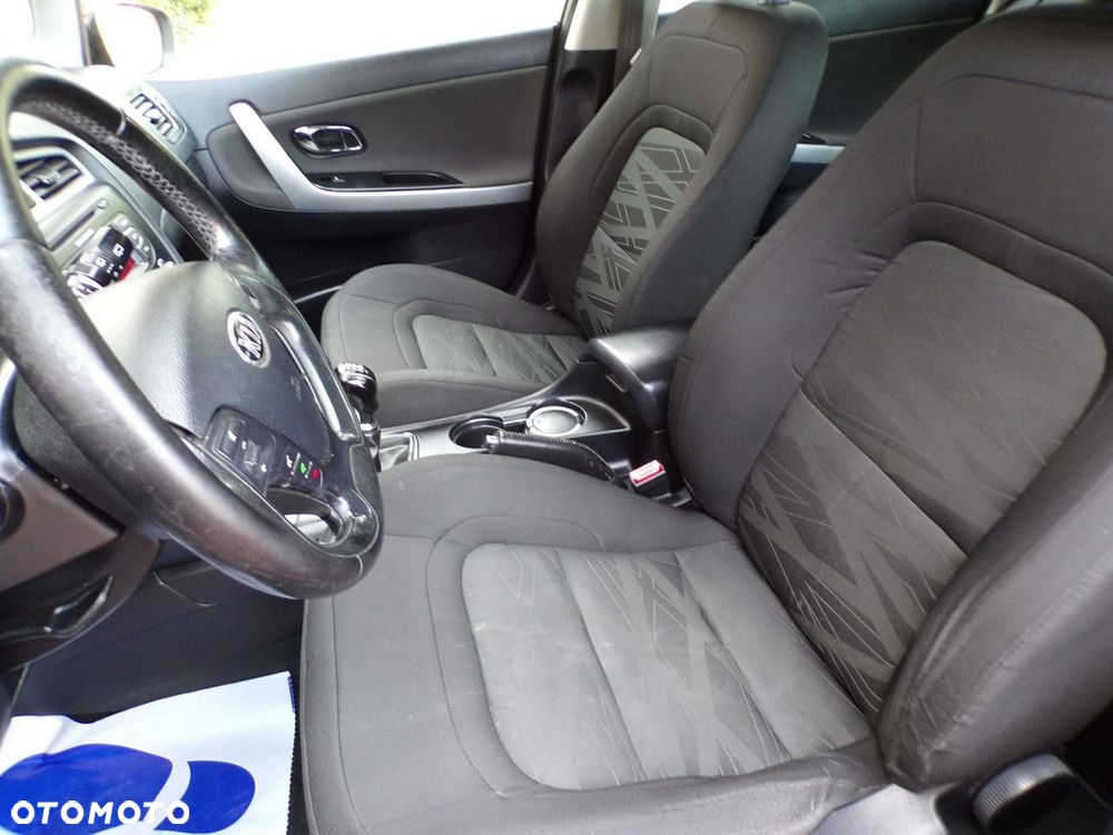 Kia Ceed - 20