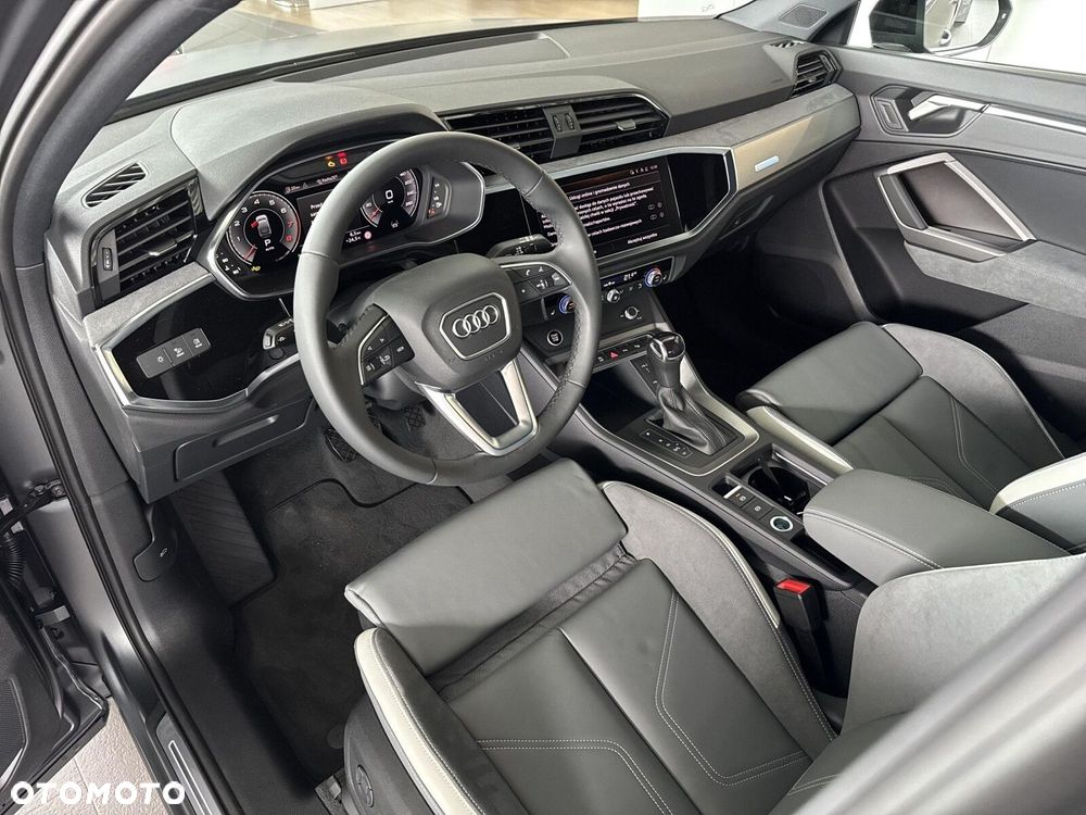 Audi Q3 Sportback - 18