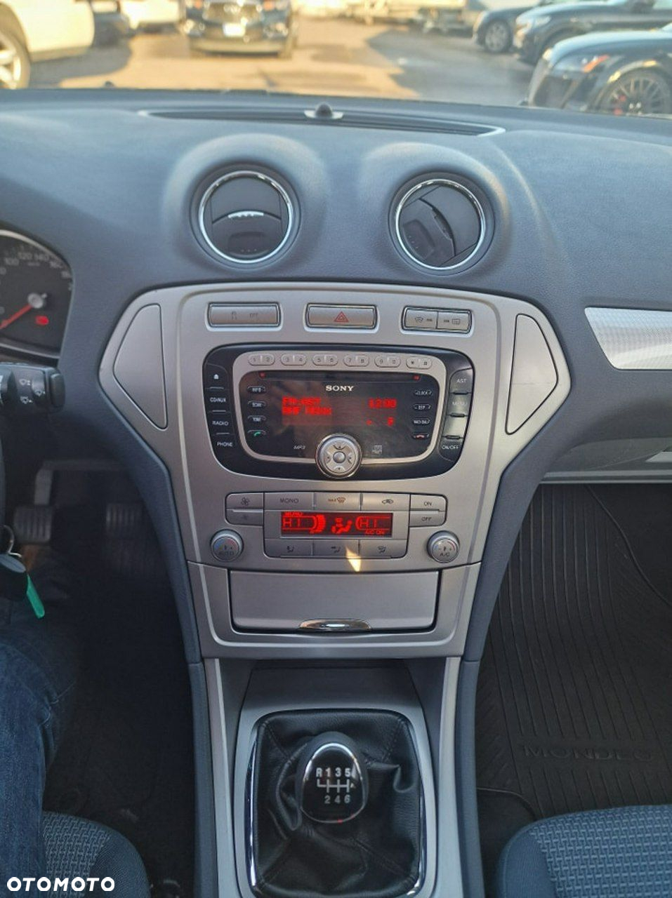 Ford Mondeo 2.0 TDCi Trend - 19