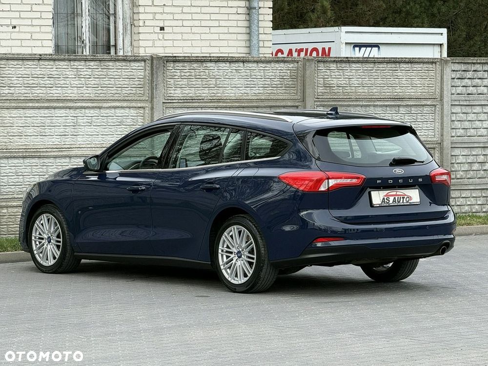 Ford Focus - 35