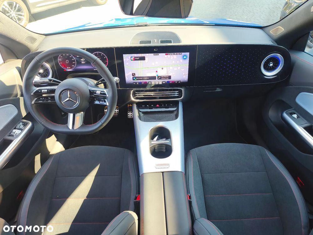 Mercedes-Benz CLA - 6