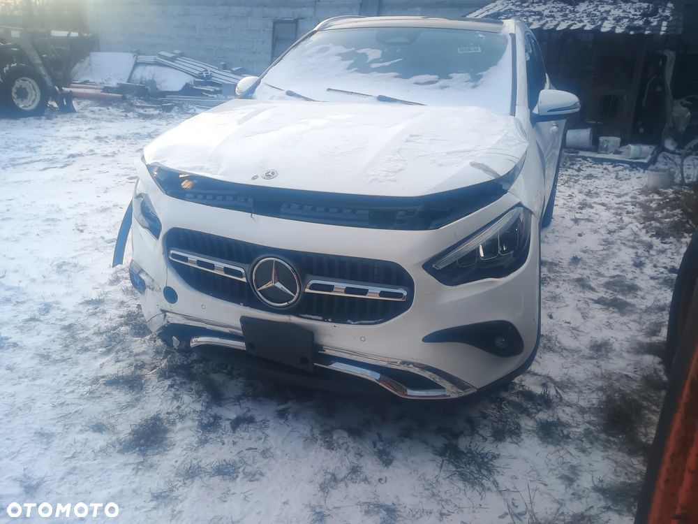 Mercedes-Benz GLA 250 4Matic 8G-DCT Style - 9
