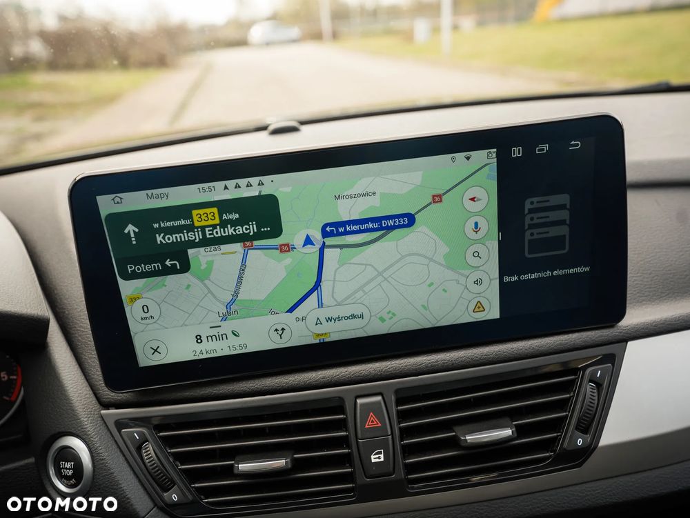 BMW X1 sDrive18d xLine - 34