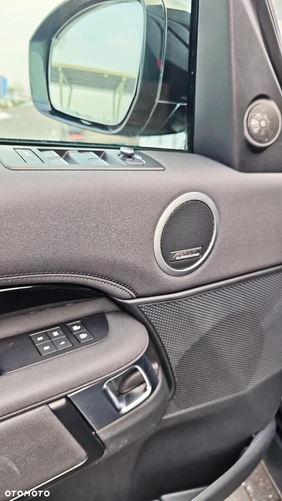 Land Rover Discovery - 21