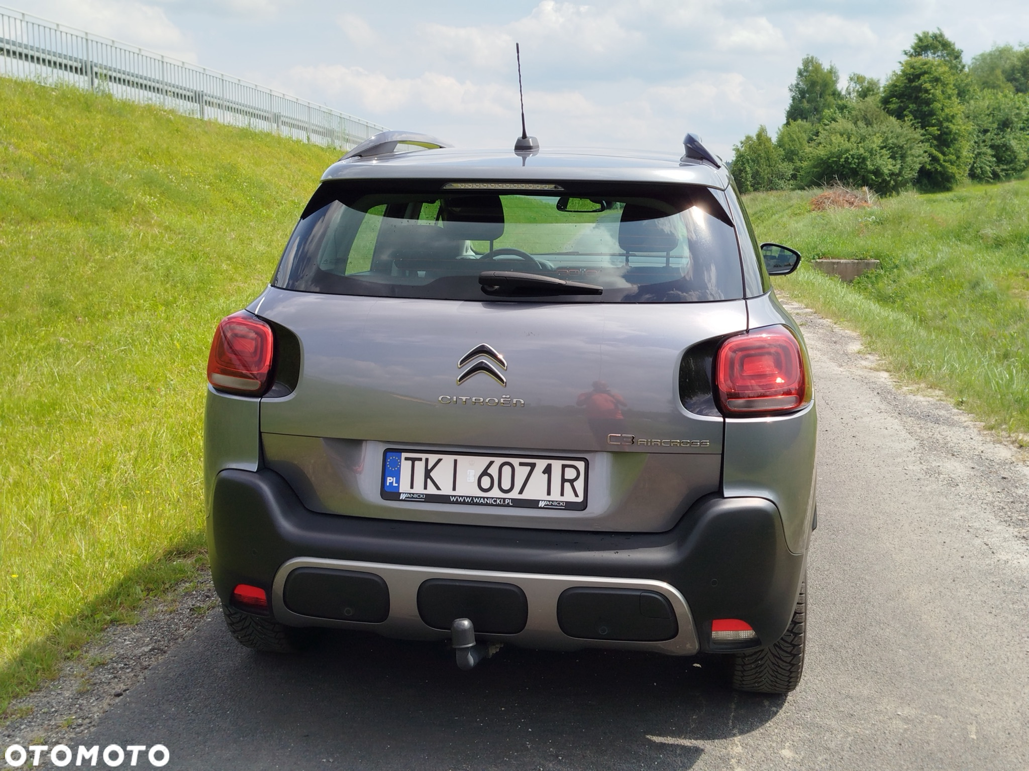 Citroën C3 Aircross 1.2 PureTech GPF Shine S&S EAT6 - 23
