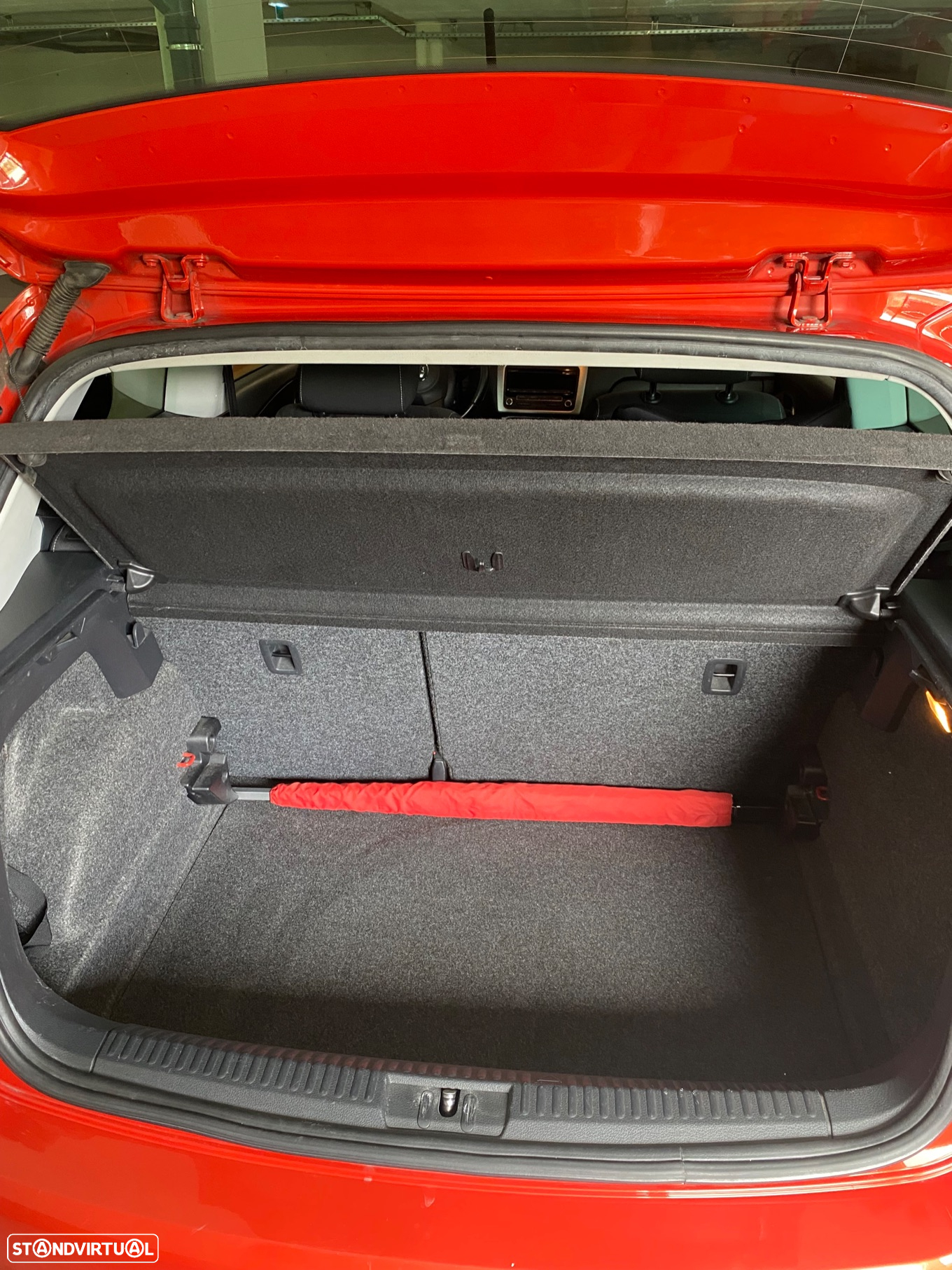 VW Polo 1.4 MATCH - 9